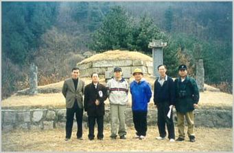 ankim04-22f.jpg