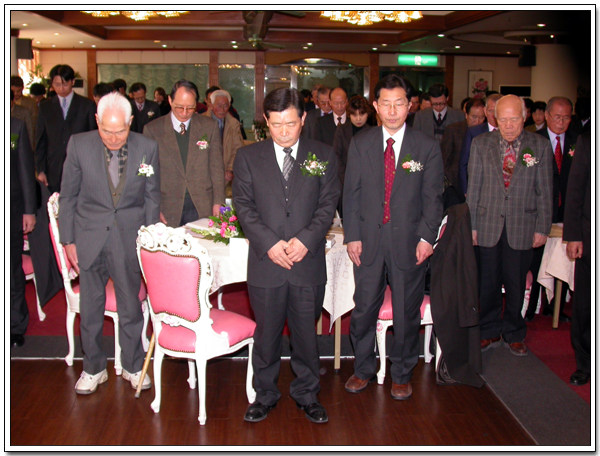 ankim02-6-49z102.jpg