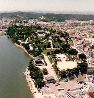 ankim02-6-56w.jpg