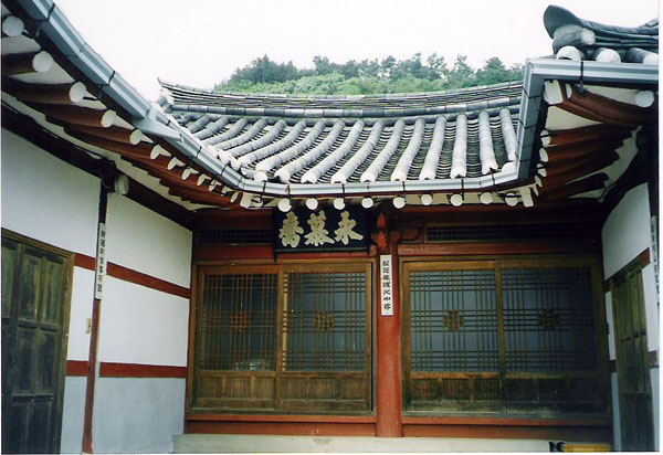 ankim04-13l.jpg