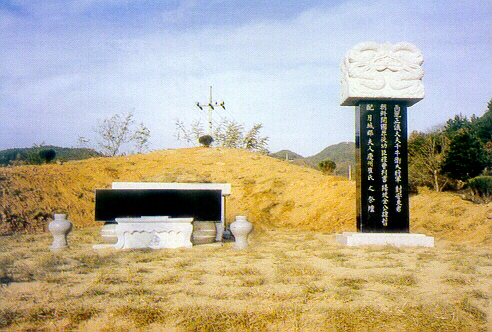 ankim04-16d.jpg