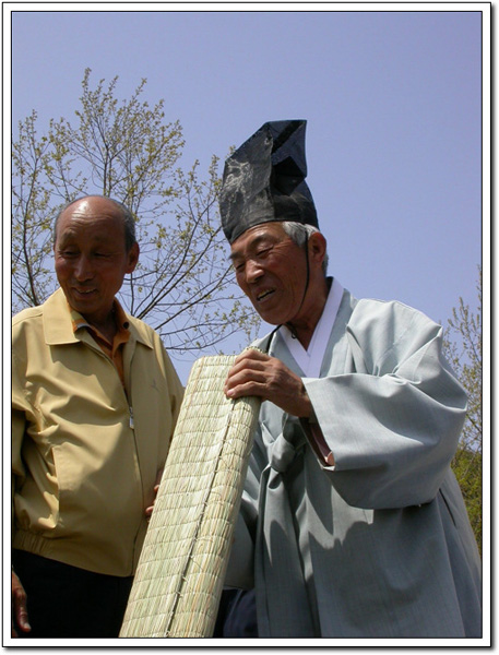 ankim04-4-213.jpg