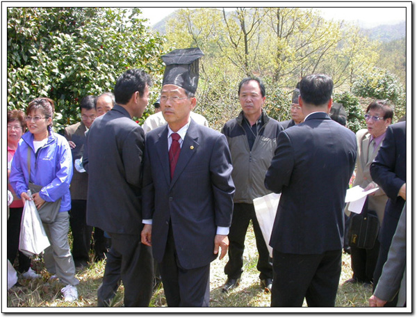 ankim04-4-239.jpg