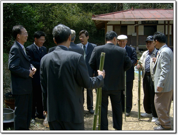 ankim04-4-251.jpg