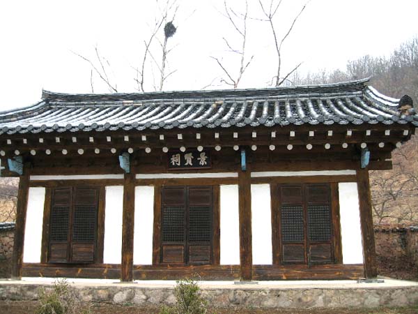 ankim04-9i.jpg